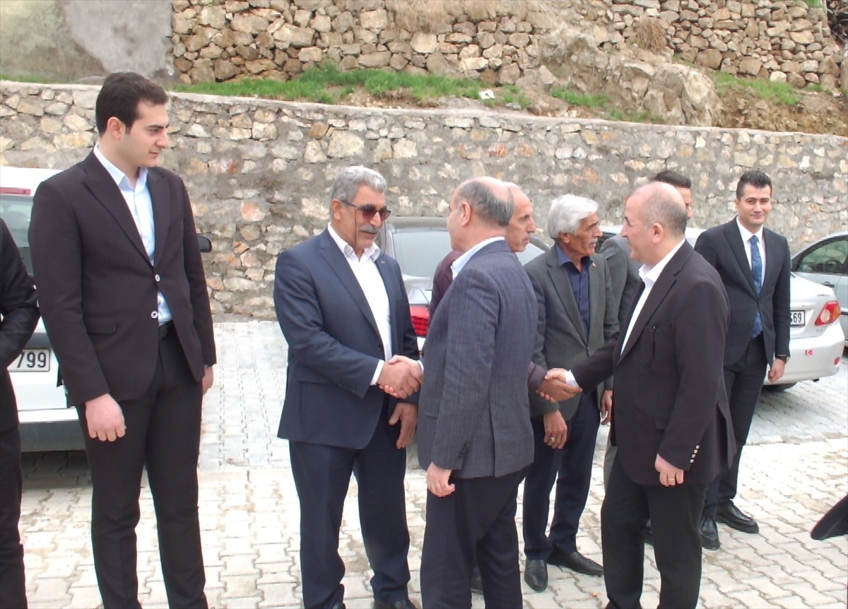 İçişleri Bakan Yardımcısı Mehmet Aktaş, Ramazan Bayramı dolayısıyla Elazığ'da ziyaretlerde...