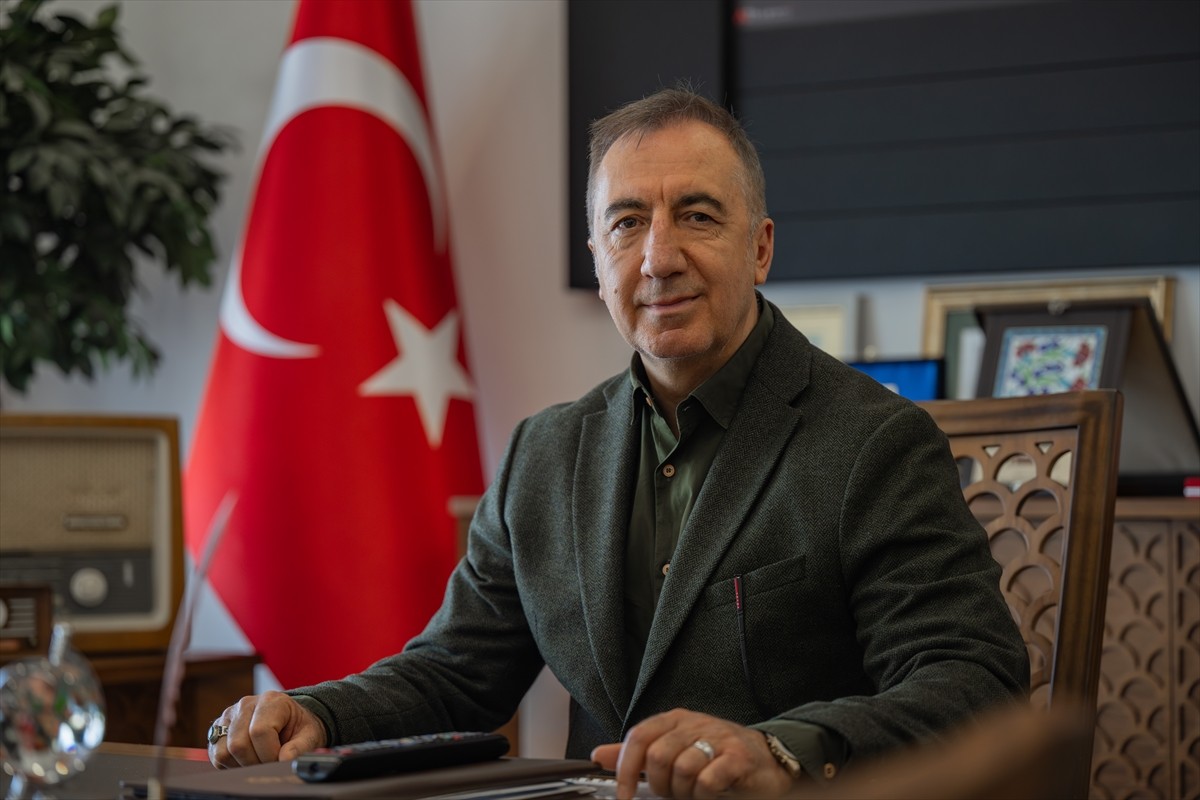 İkinci el otomobil piyasasında "sahte ilan" ve "fiyat köpüğü" sorunlarına karşı getirilen e-Devlet...