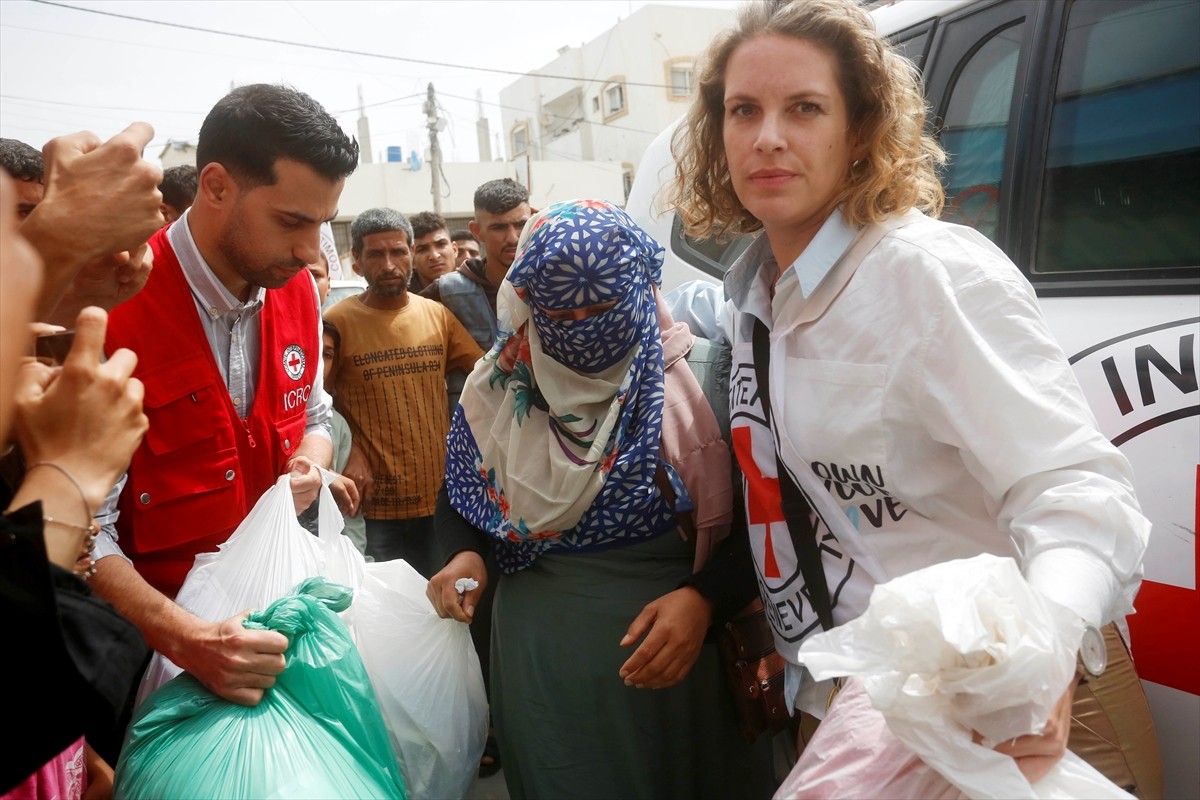 İsrail, Gazze Şeridi'nden alıkoyduğu 2'si kadın 12 Filistinliyi serbest bıraktı. Uluslararası...