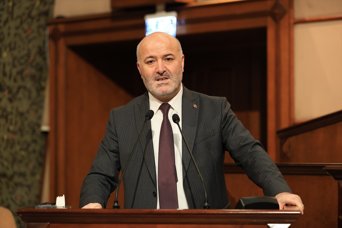 İstanbul Büyükşehir Belediye (İBB) Meclisi nisan ayı toplantılarının ikinci oturumu...