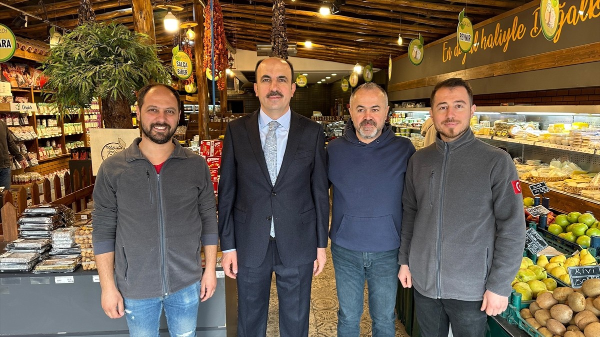 İstanbul Büyükşehir Belediyesine (İBB) yönelik yolsuzluk soruşturması sonrası yapılan "boykot...