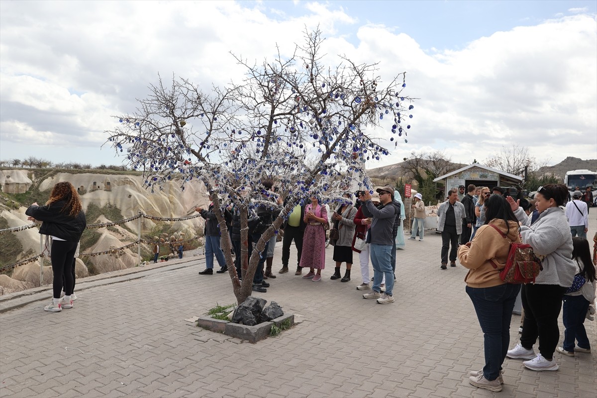 Kapadokya'daki müze ve ören yerleri, 9 gün süren Ramazan Bayramı tatilinde 197 bin 89 ziyaretçi...