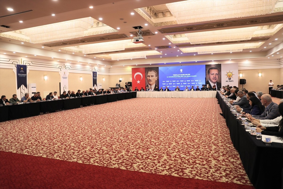 Kızılcahamam’da düzenlenen ve üç gün sürecek olan AK Parti İl Koordinatörleri Çalışma Kampı...