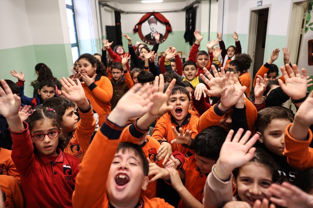 Milli Eğitim Bakanlığına (MEB) bağlı ilk ve ortaöğretim kurumlarındaki öğrenciler, Ramazan Bayramı...