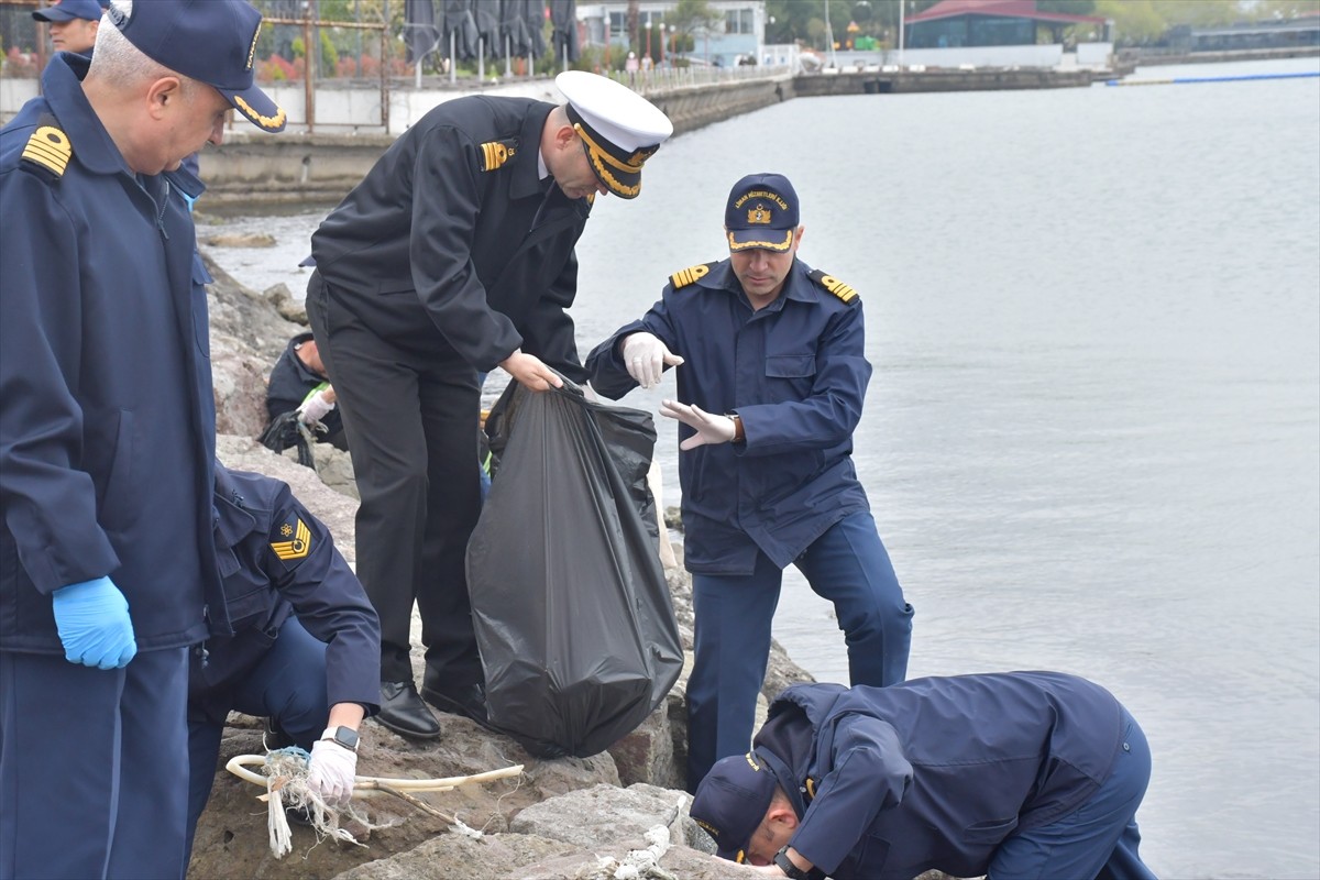 Milli Savunma Bakanlığı (MSB), Deniz Kuvvetleri Komutanlığına bağlı tüm birliklerde her yıl nisan...