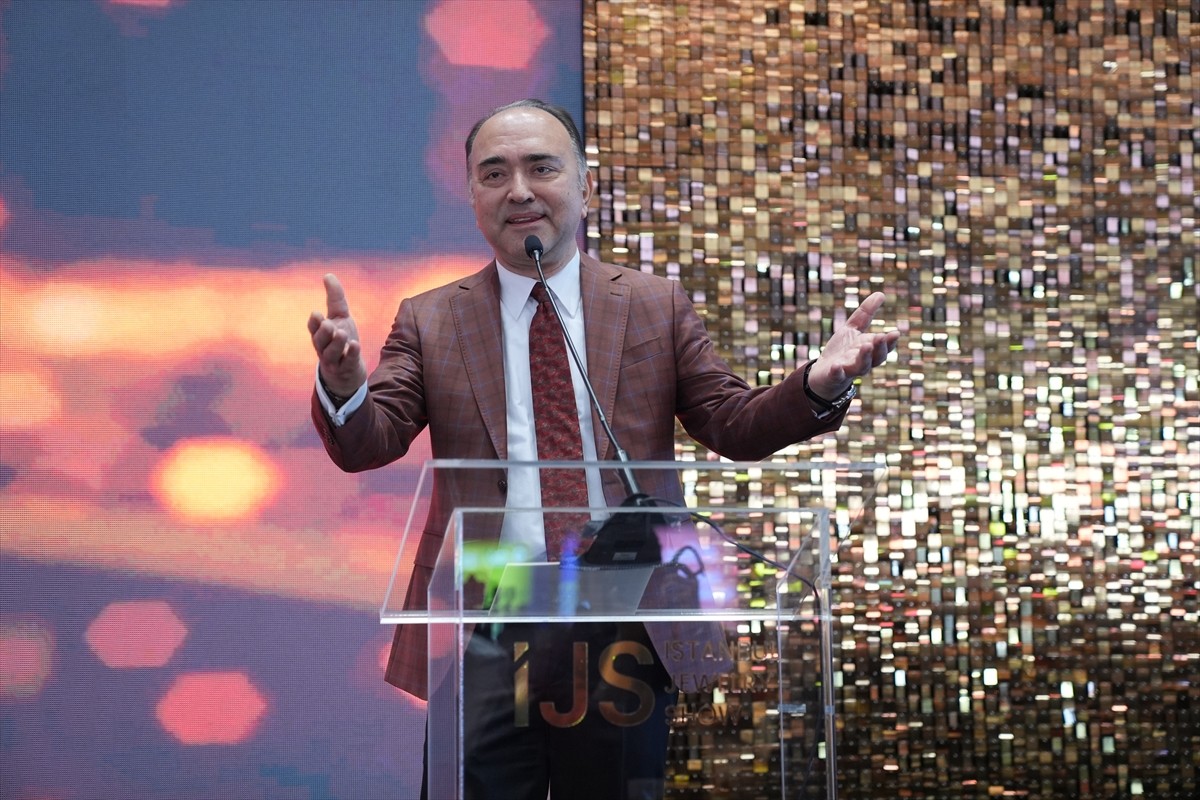 Mücevher ve kuyumculuk dünyasının küresel buluşmalarından biri olan İstanbul Jewelry Show (IJS)...