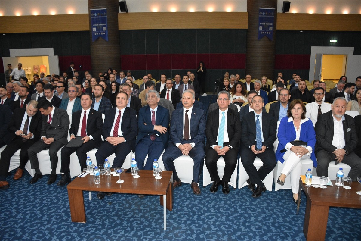 Muğla'nın Marmaris ilçesinde, Güney Ege Turistik Otelciler ve İşletmeciler Birliğince (GETOB)...