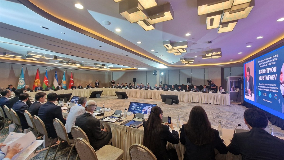 Özbekistan’ın başkenti Taşkent’te Türk Devletleri Teşkilatı'na (TDT) üye ülkeler düşünce...