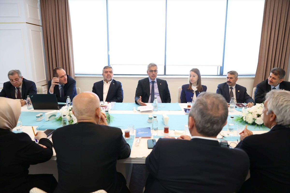 Sağlık Bakanı Kemal Memişoğlu, AK Parti ve MHP'nin Adıyaman, Gaziantep, Kahramanmaraş, Kilis...