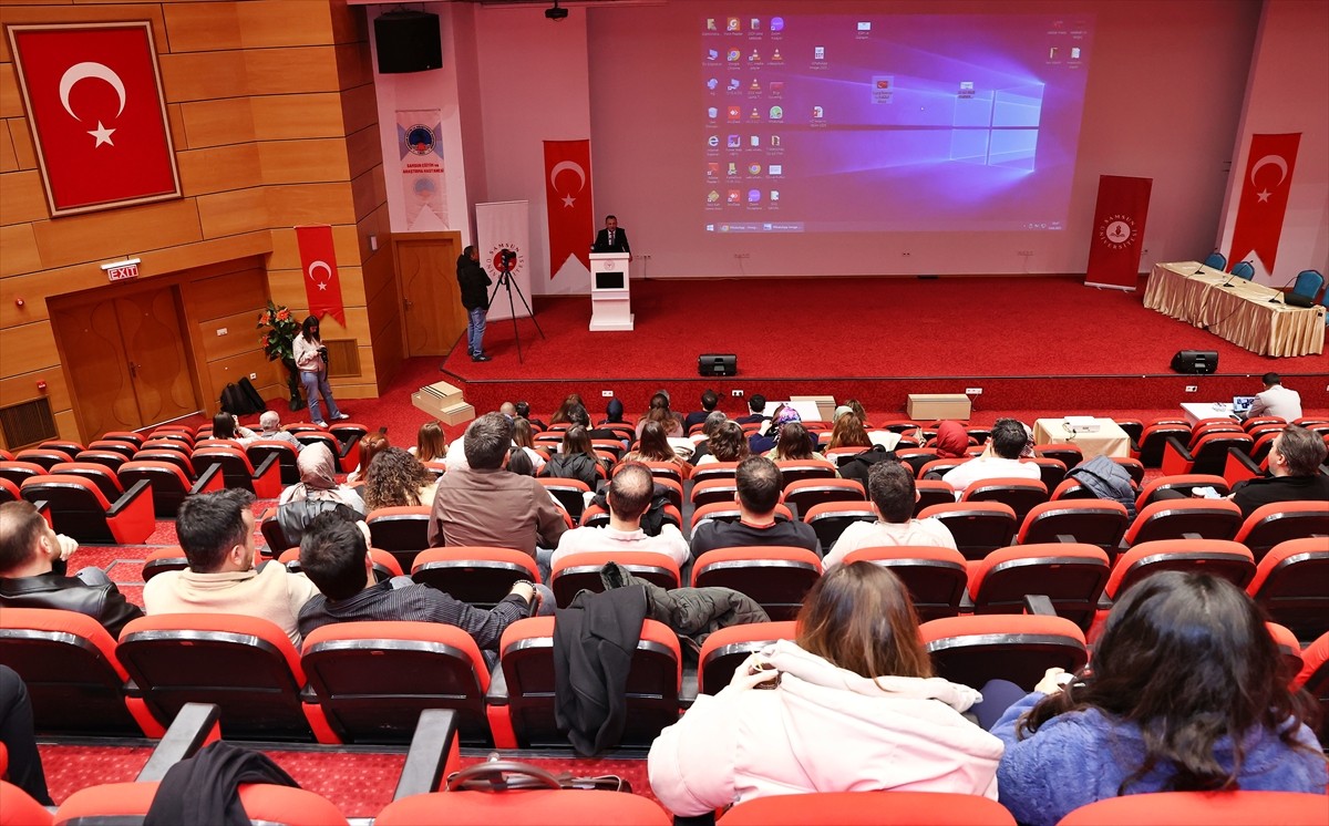 Samsun'da "1. Samsun Evde Sağlık Hizmetlerinde Alzheimer Hastalığının Yönetimi Sempozyumu"...