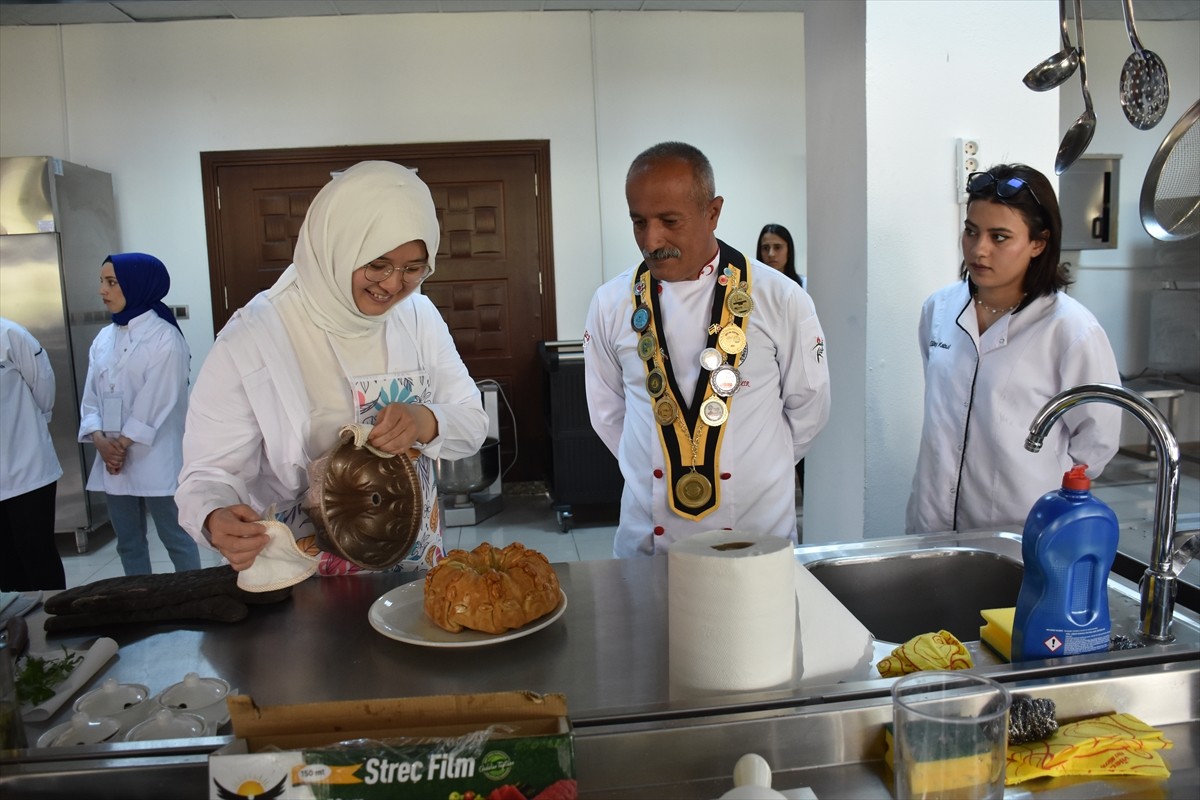 Şırnak Üniversitesi (ŞÜ) Turizm ve Otel İşletmeciliği Yüksekokulu ile Şırnak Kültür, Turizm ve...