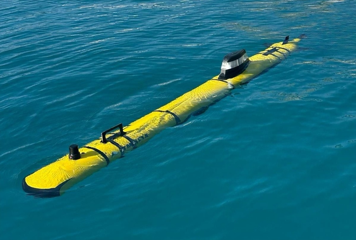 STM'nin yerli ve milli imkanlarla geliştirdiği insansız otonom sualtı aracı STM NETA'nın ilk deniz...