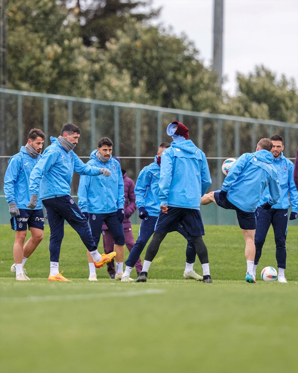 Trabzonspor, Trendyol Süper Lig'in 31. haftasında sahasında Çaykur Rizespor ile oynayacağı maçın...