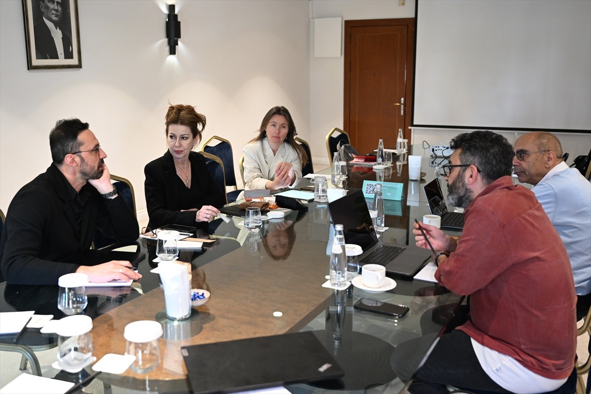 TRT tarafından bu yıl yedincisi düzenlenen senaryo geliştirme ve ortak yapım platformu 12 Punto...