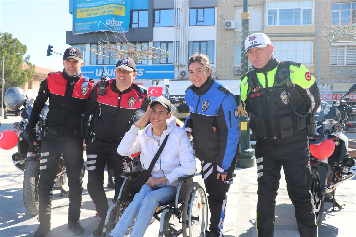 Türk Polis Teşkilatının 180'inci kuruluş yıl dönümü ve Polis Haftası dolayısıyla tören düzenlendi....