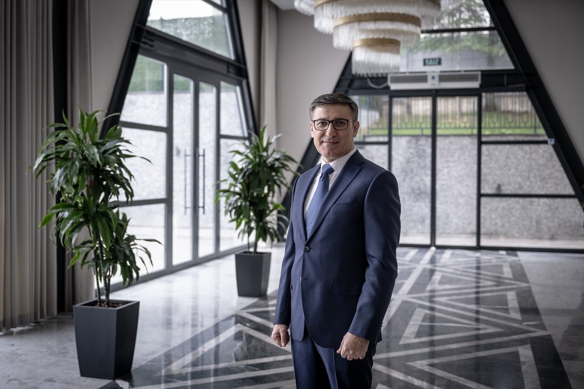 Türkiye'nin Cakarta Büyükelçisi Talip Küçükcan, Endonezya Cumhurbaşkanı Prabowo'nun Türkiye'ye...