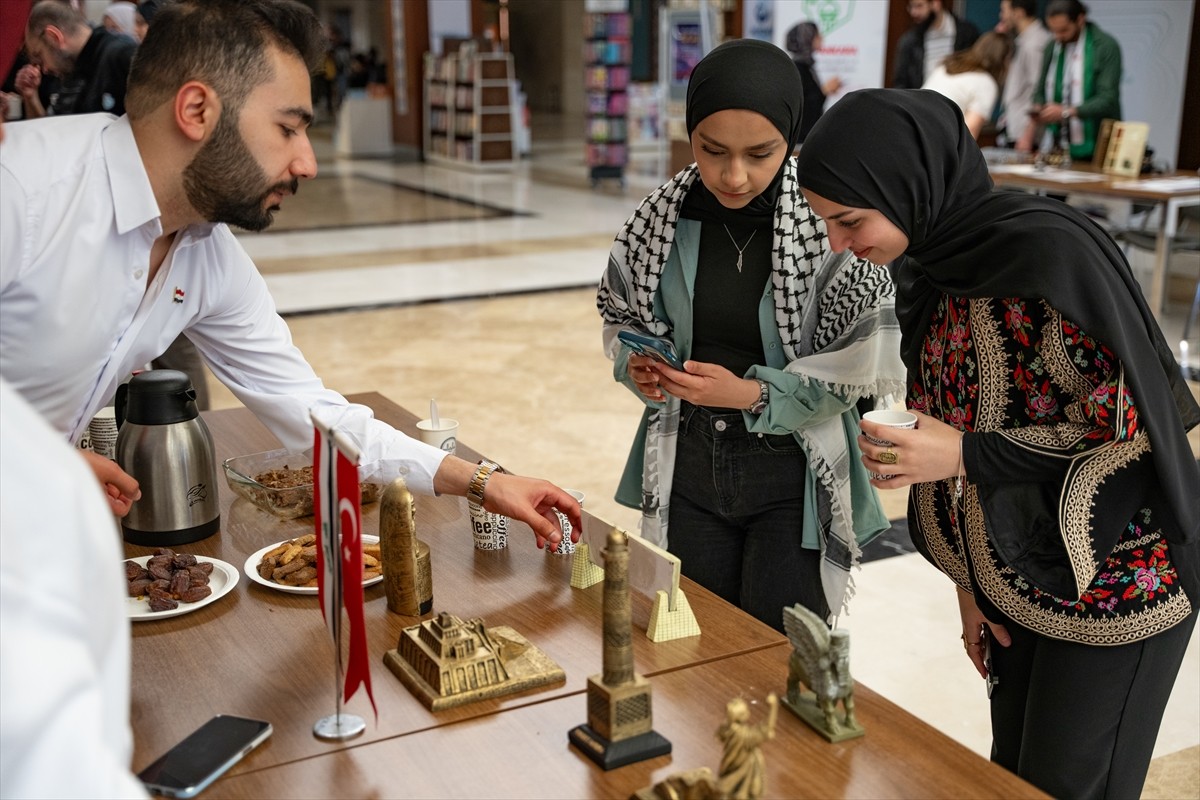 Uluslararası Müslüman Topluluklarla Dayanışma Vakfı'nın (MÜSDAV) gençlik teşkilatı MÜSDAV Genç...