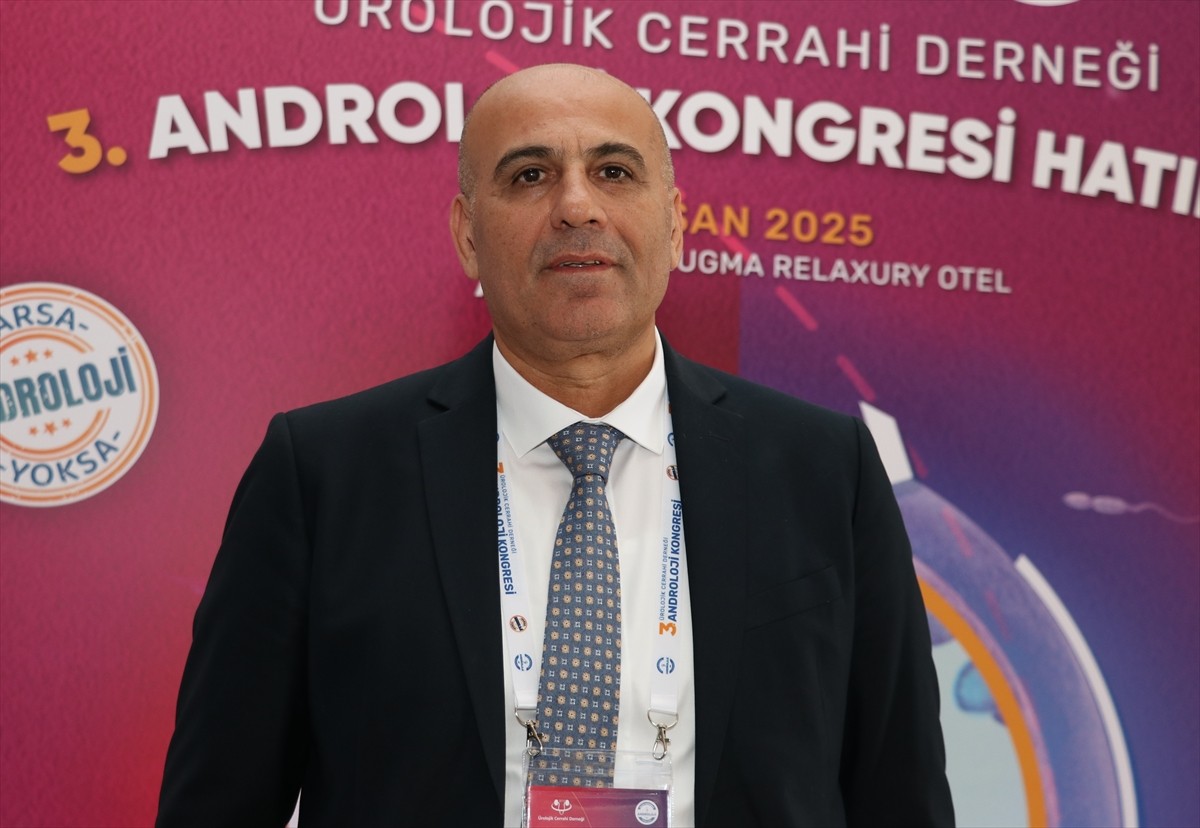 Ürolojik Cerrahi Derneği tarafından bu yıl üçüncüsü düzenlenen "Androloji Kongresi", 350 bilim...