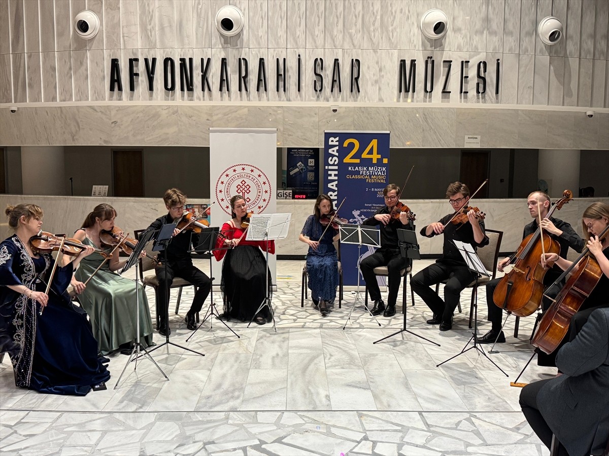 24. Afyonkarahisar Klasik Müzik Festivali'nin son gününde Prag oda müziği topluluğu Afyonkarahisar...