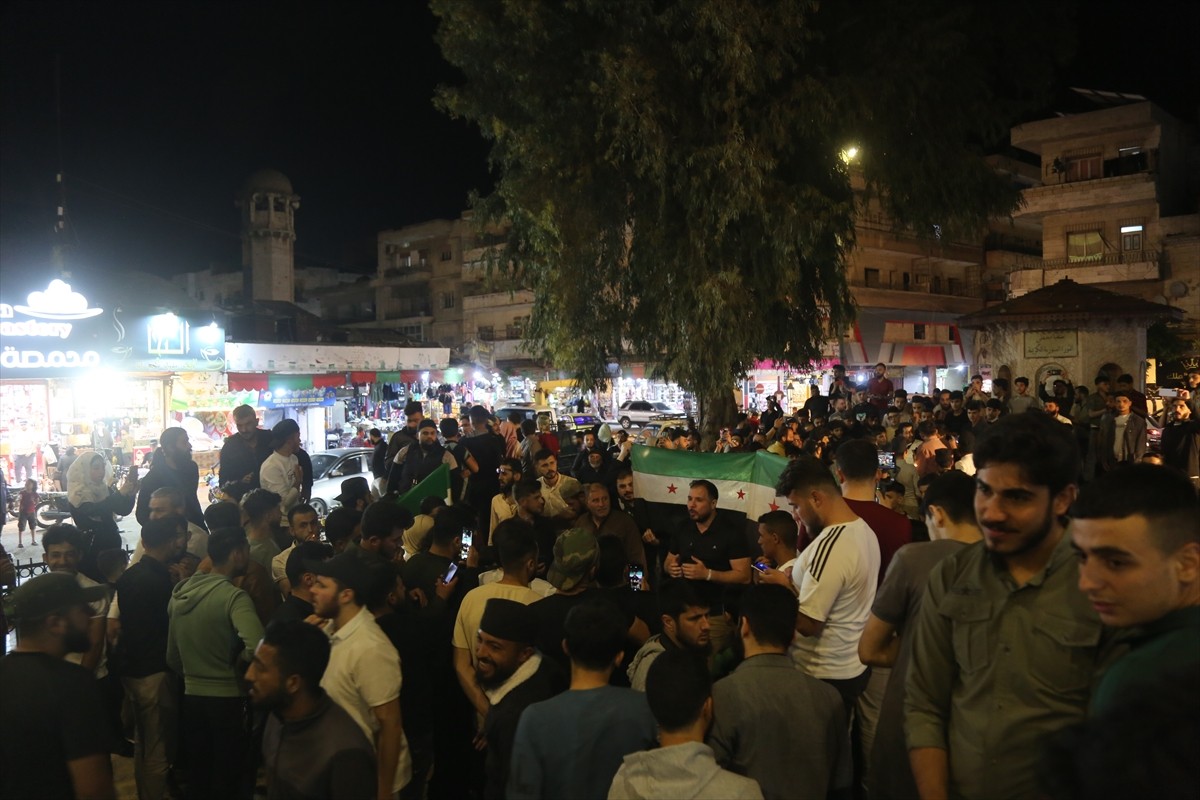 ABD Başkanı Donald Trump, Cumhurbaşkanı Recep Tayyip Erdoğan ile görüşmelerini anımsatarak...