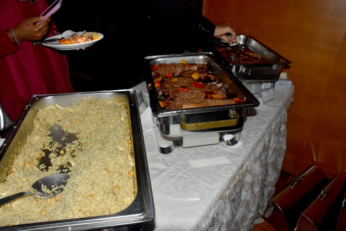 Afrika'nın en kalabalık ülkesi Nijerya'da, Türk Mutfağı Haftası etkinlikleri sona erdi....