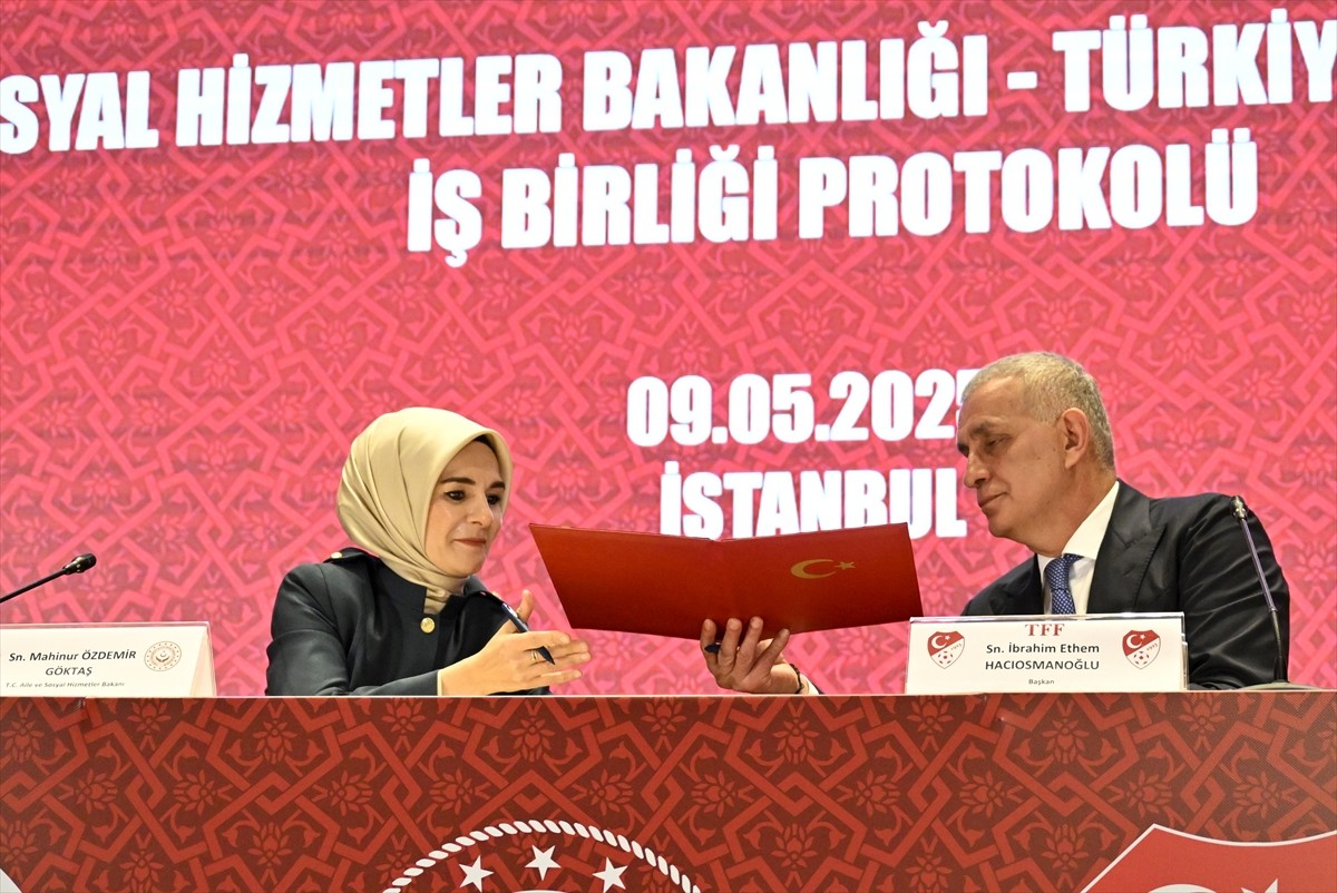 Aile ve Sosyal Hizmetler Bakanlığı ile Türkiye Futbol Federasyonu (TFF) arasında "2025 Aile Yılı"...