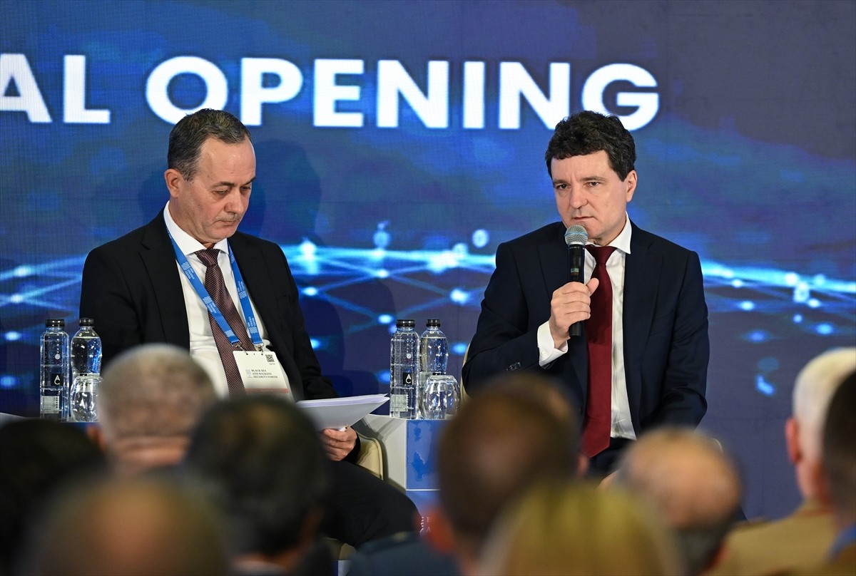 Anadolu Ajansının (AA) global iletişim ortağı olduğu Karadeniz ve Balkanlar Güvenlik Forumu'nun 9....