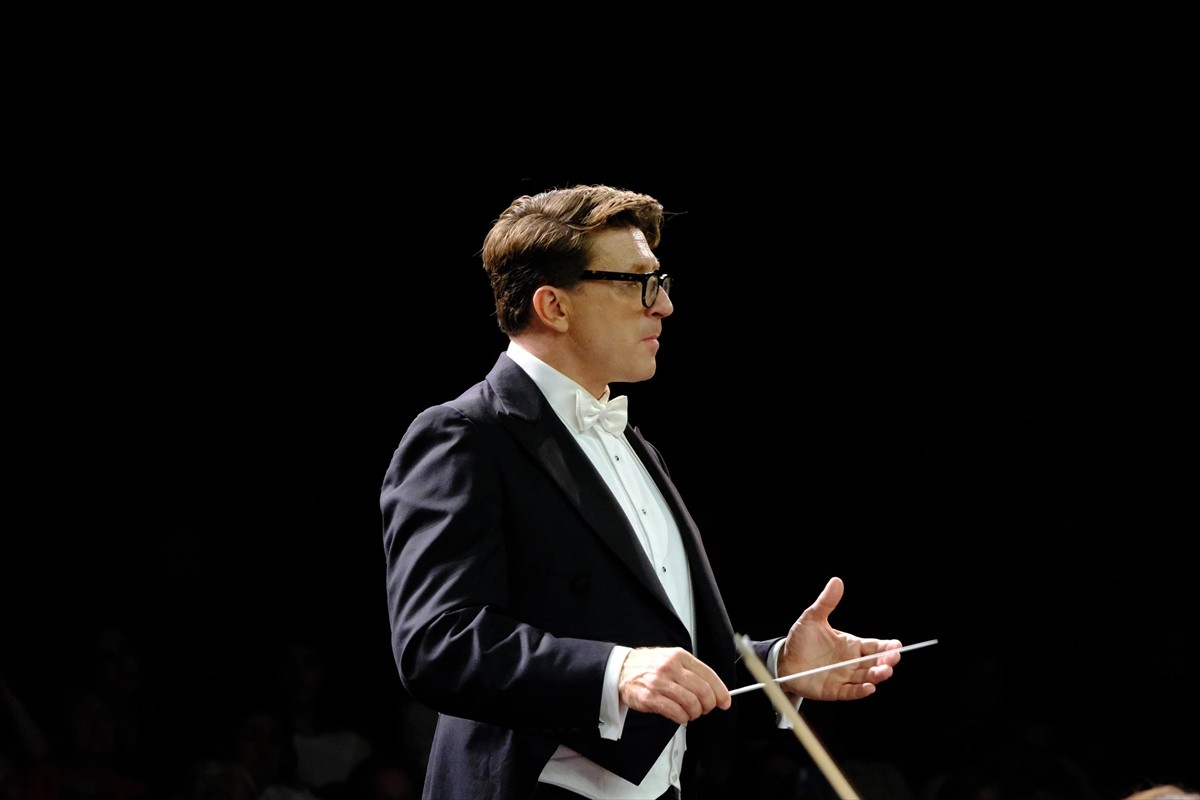 Antalya Devlet Senfoni Orkestrası (ADSO), 2024-2025 sanat sezonu finalinde klasik müziğin...