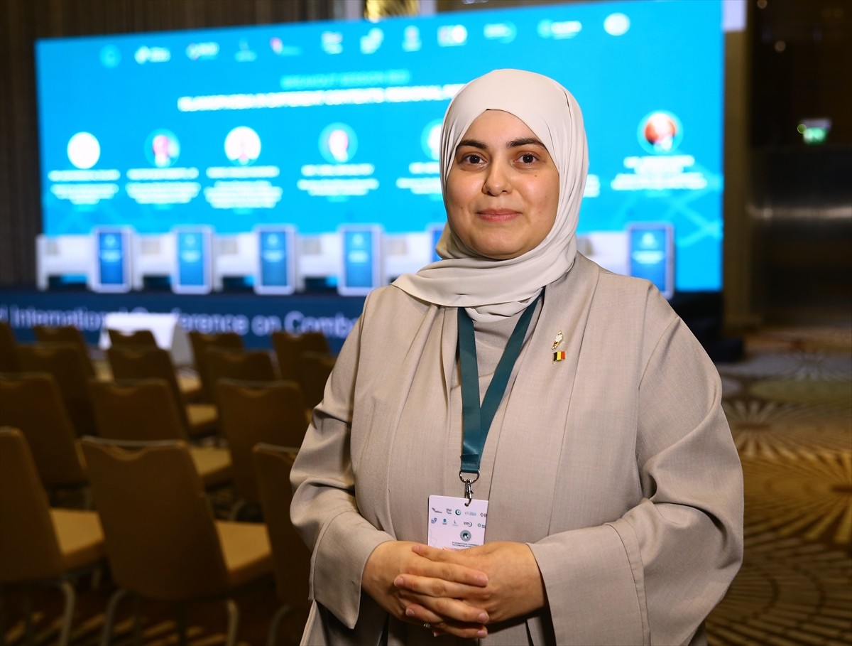 Belçika Müslüman Konseyi Başkanı Esma Uçan, Azerbaycan'ın ev sahipliğinde düzenlenen, Anadolu...