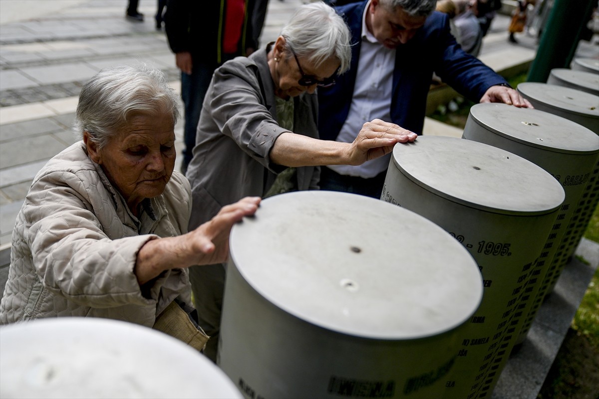 Bosna Hersek'te 1992-1995'teki savaş sırasında kuşatma altında tutulan başkent Saraybosna'da...