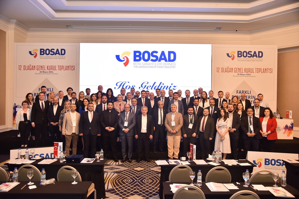 Boya Sanayicileri Derneğinin (BOSAD) 12. Olağan Genel Kurul Toplantısında mevcut Yönetim Kurulu...