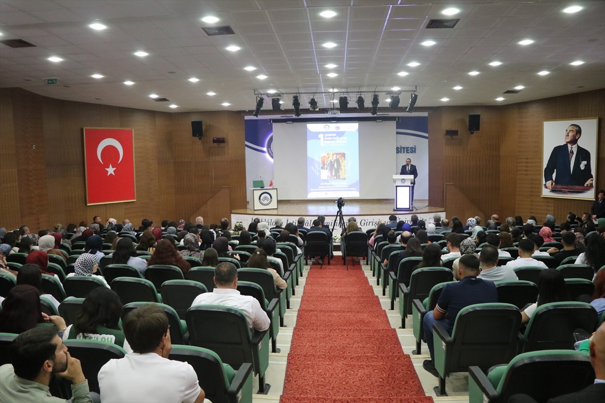 Çankırı Karatekin Üniversitesi (ÇAKÜ) ev sahipliğinde 1. Çankırı Evde Sağlık ve Sosyal Hizmet...