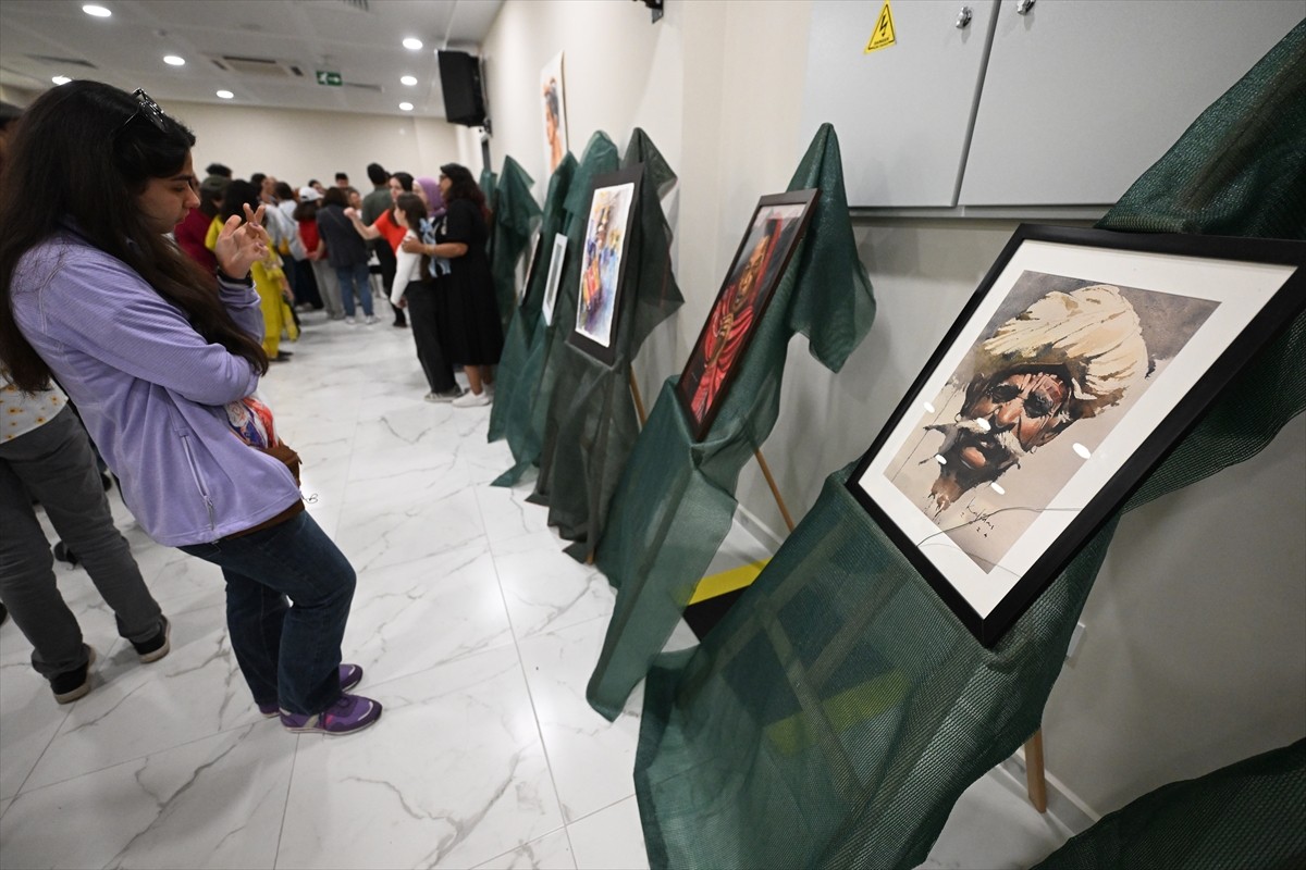 Düzce'nin Akçakoca ilçesinde bu yıl ilki düzenlenen "Uluslararası Suluboya Festivali", 10 ülkeden...