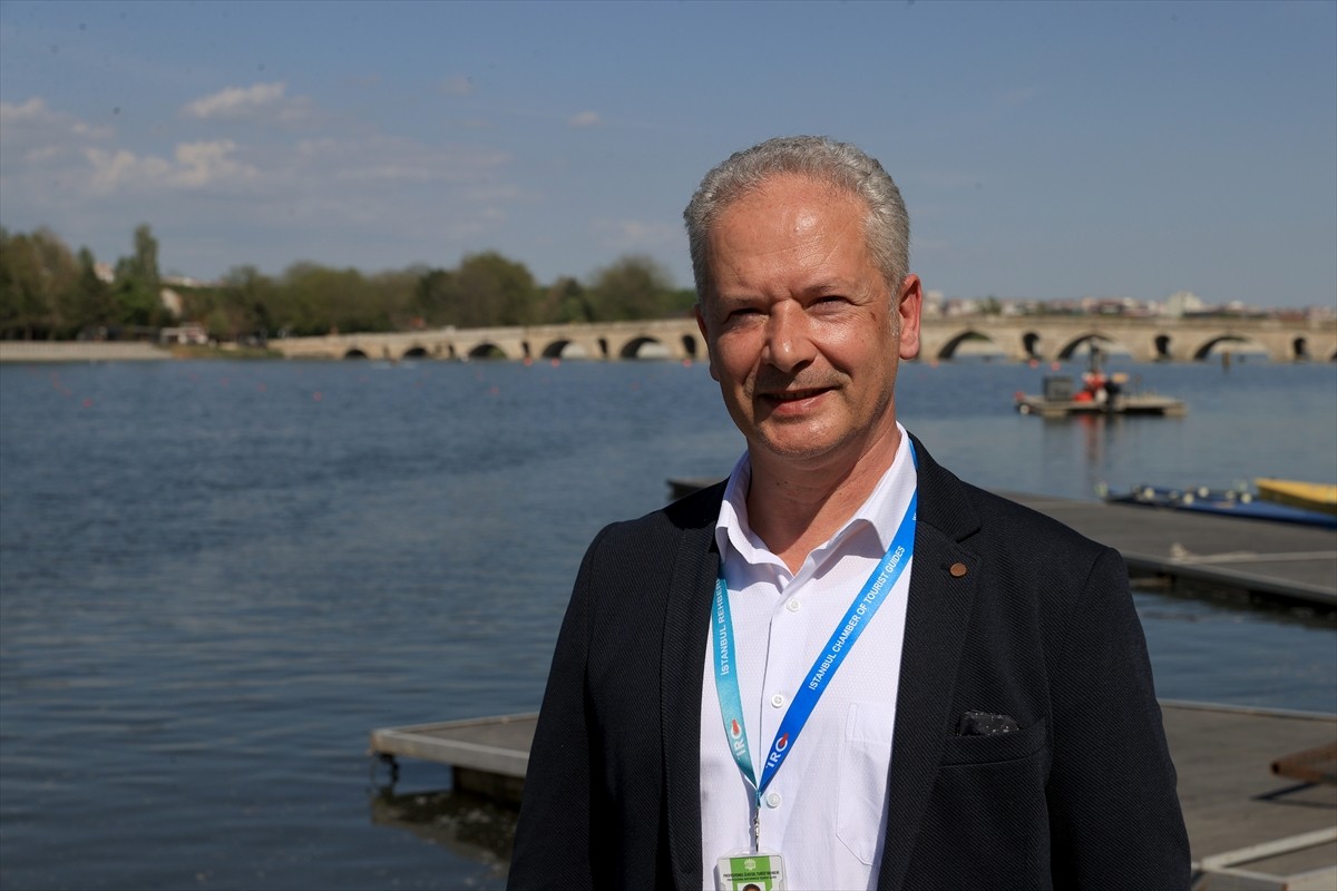 Edirne'de bulunan Meriç Nehri'ndeki ulusal ve uluslararası kürek yarışları, şehre yeni turizm...