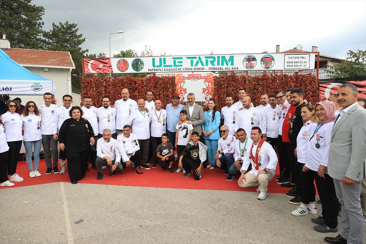  Edirne'nin Karaağaç Mahallesi'ndeki Edirne Gastronomi Akademisi düzenlenen törenle açıldı. Edirne...
