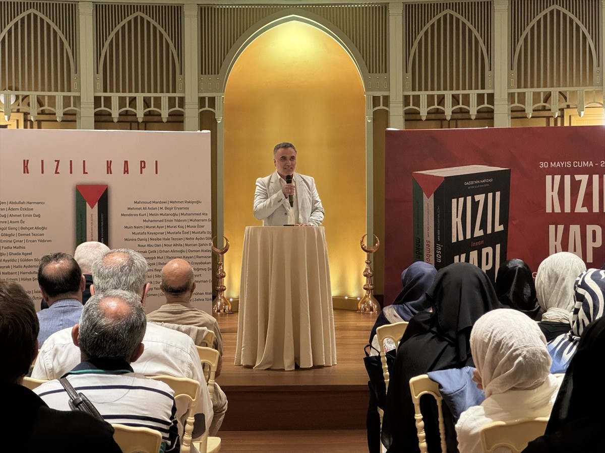 Gazze direnişini farklı boyutlarıyla ele alan "Gazze'nin Hafızası: Kızıl Kapı" tanıtım toplantısı...