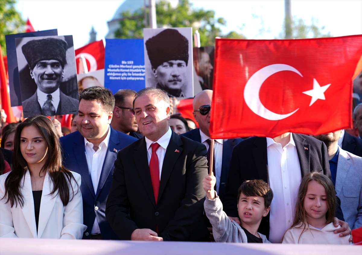 İstanbul Büyükşehir Belediyesince (İBB) 19 Mayıs Atatürk'ü Anma, Gençlik ve Spor Bayramı...