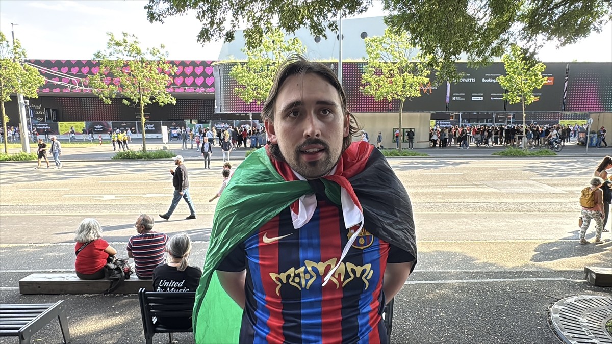 İsviçre’nin Basel kentinde 69’uncusu düzenlenen Eurovision Şarkı Yarışması alanına Filistin...