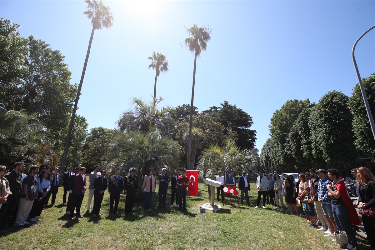 İtalya'da yaşayan Türk öğrenciler, Roma’da 19 Mayıs Atatürk’ü Anma, Gençlik ve Spor Bayramı’nı...