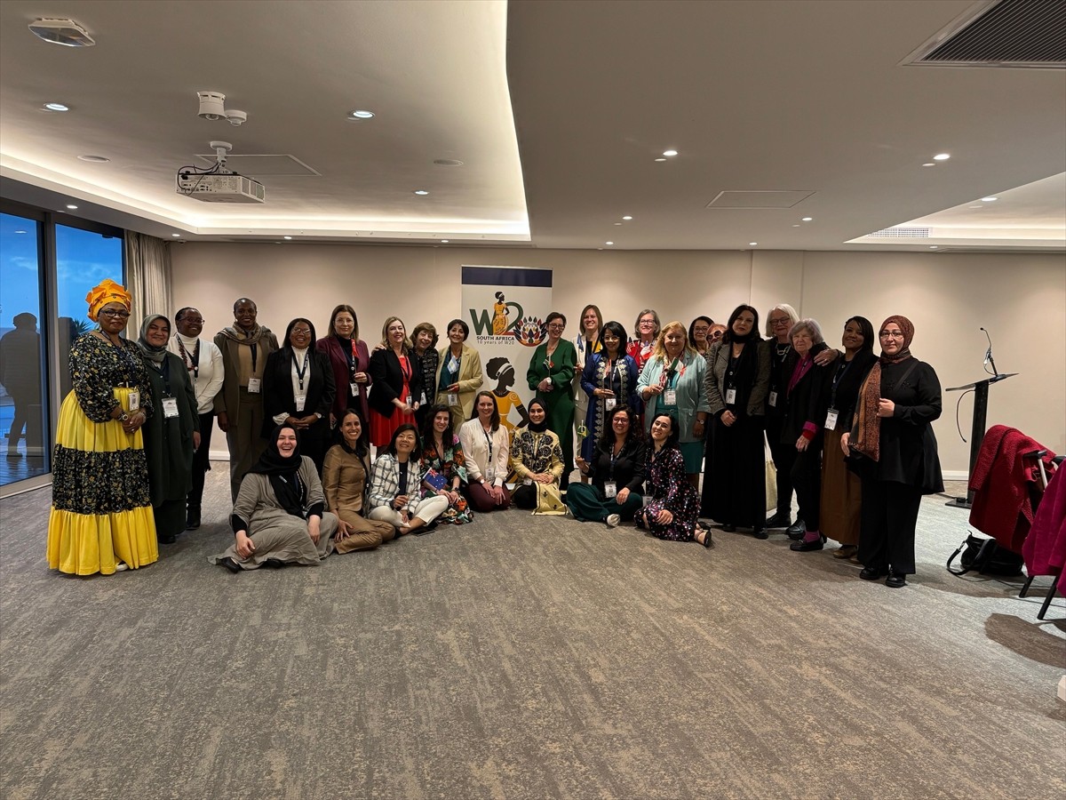 Kadın ve Demokrasi Vakfı (KADEM), G20 dönem başkanlığını yürüten Güney Afrika Cumhuriyeti'nin ev...