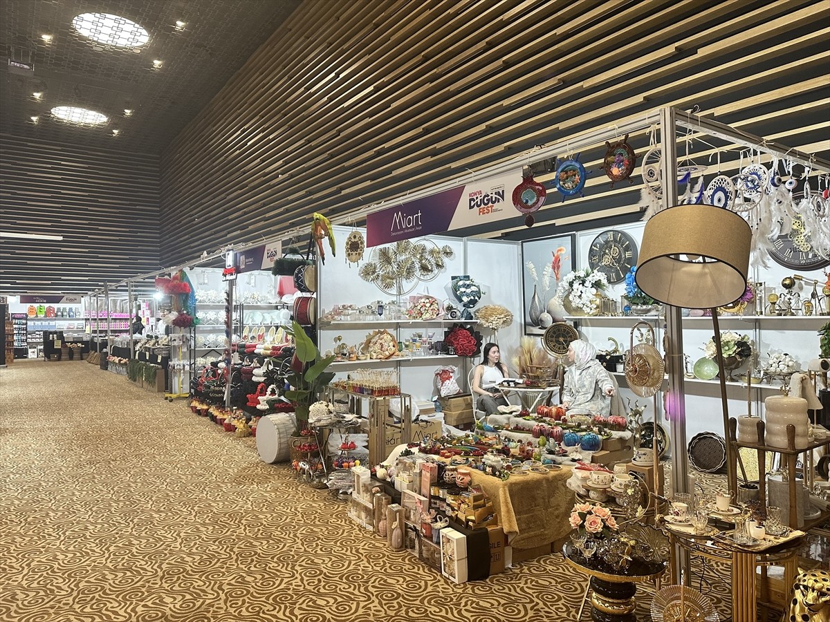 Konya Düğün Festivali'nin (Konya Düğün Fest 25) açılışı yapıldı.