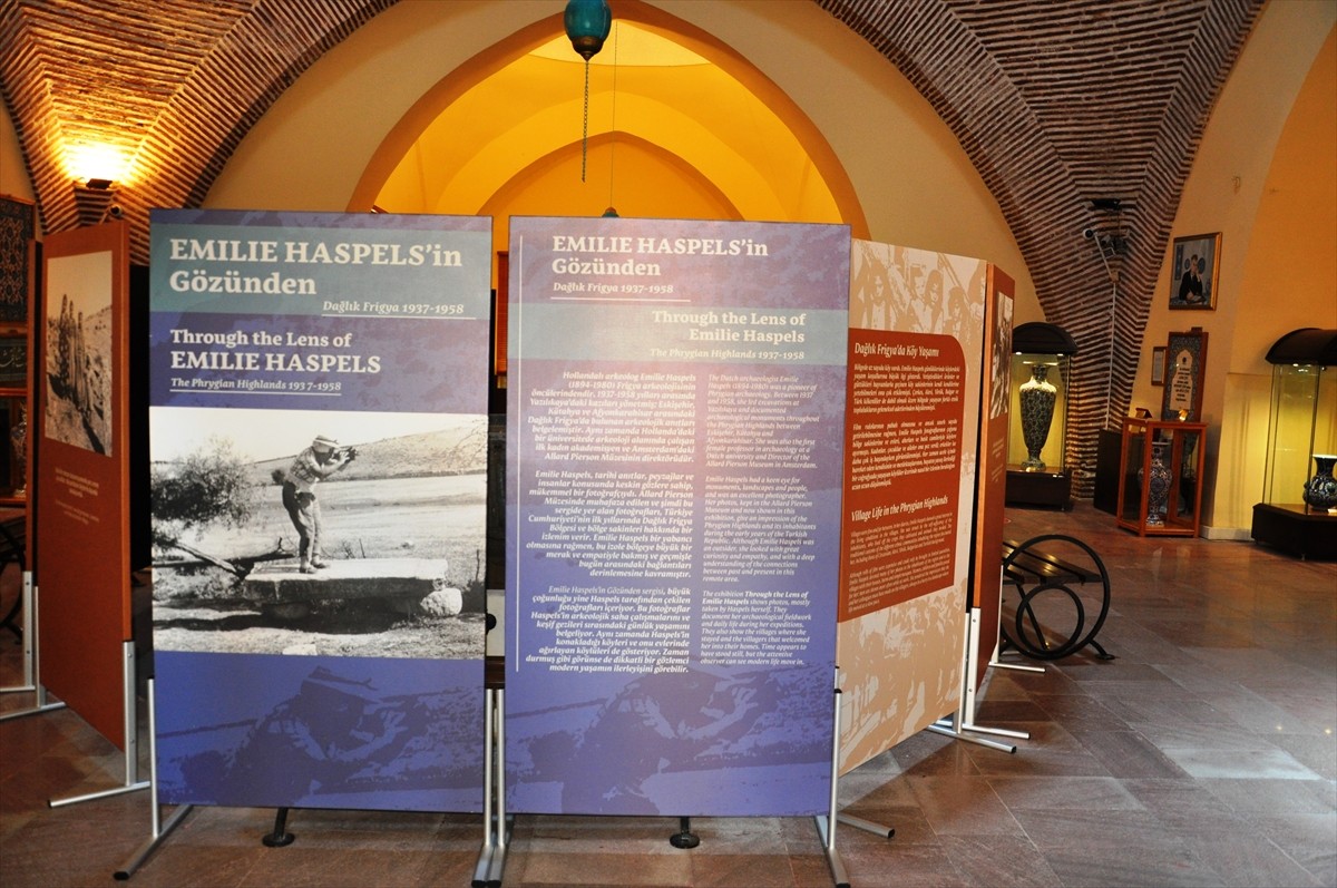 Kütahya'da, Hollanda'nın Ankara Büyükelçiliği ile Kütahya İl Kültür ve Turizm Müdürlüğü...