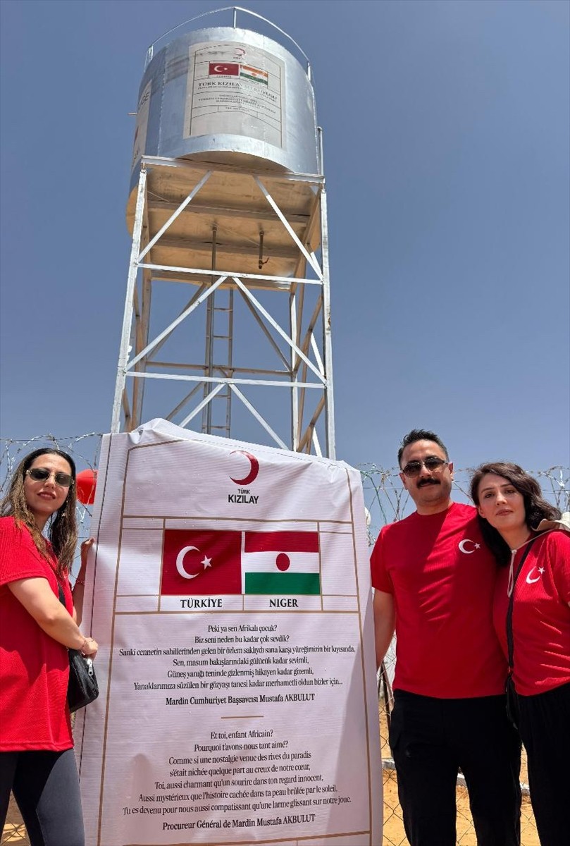 Mardin'de adliye çalışanlarınca düzenlenen kampanyada toplanan parayla, Afrika'nın en yoksul...