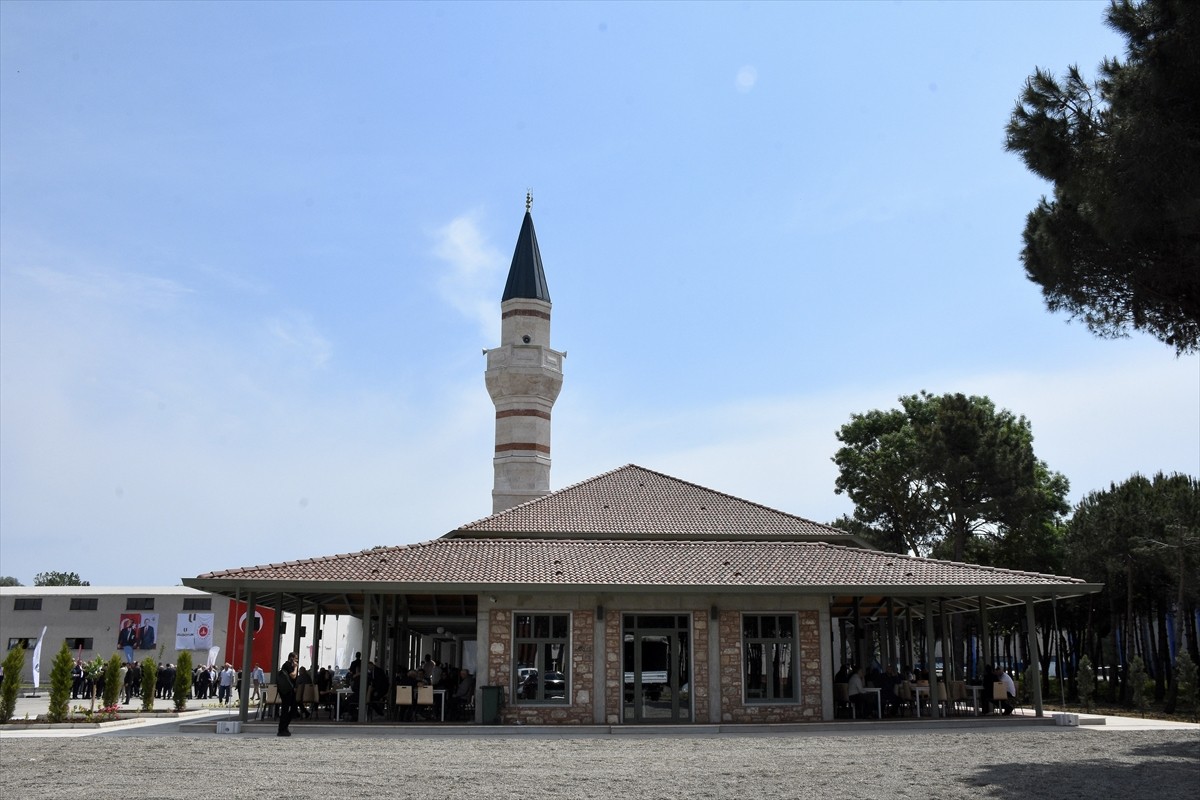 Merhum hayırsever iş insanı Fahrettin Ulusoy adına yaptırılan "Samsun Üniversitesi Fahrettin...