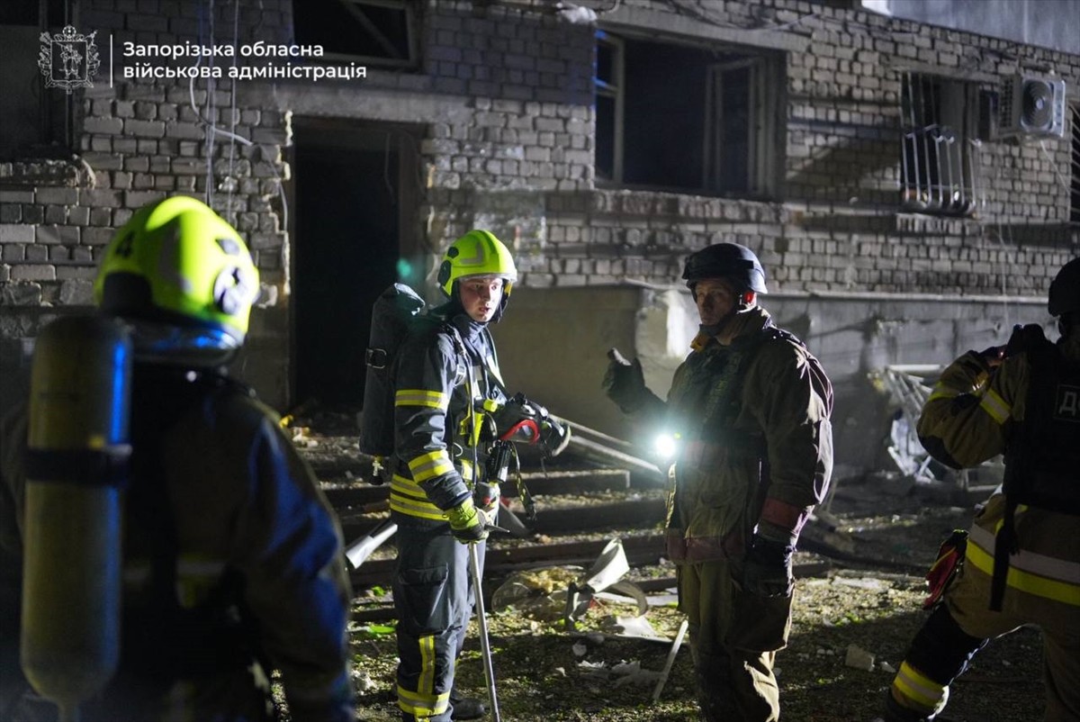Rus ordusunun Ukrayna'nın Zaporijya kenti ve Dnipropetrovsk bölgesine insansız hava araçlarıyla...