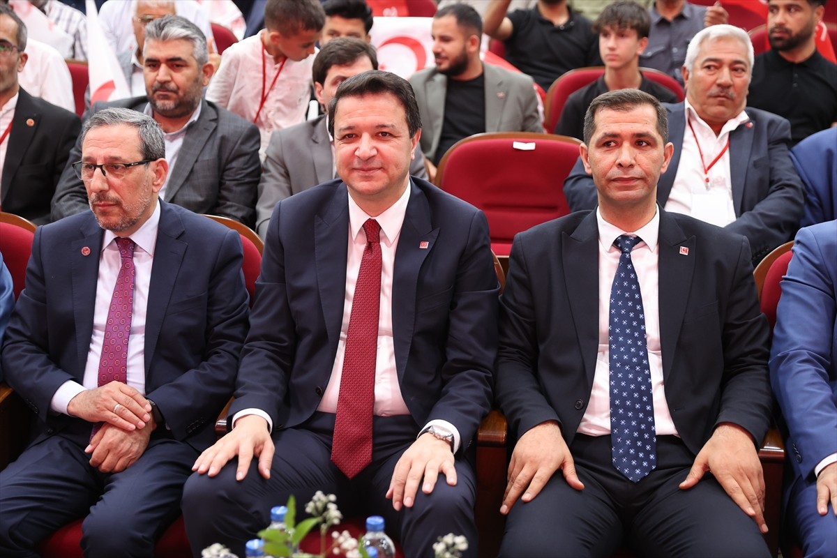 Saadet Partisi Genel Başkanı Mahmut Arıkan, GAP Tarımsal Araştırma Enstütüsü Eğitim Merkezi...