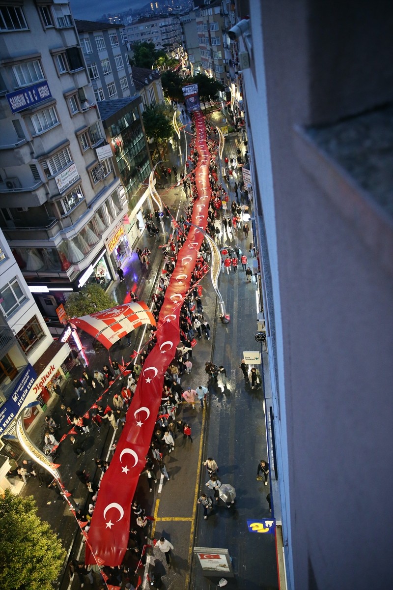 Samsun'da, 19 Mayıs Atatürk'ü Anma, Gençlik ve Spor Bayramı etkinlikleri kapsamında Bayrak...
