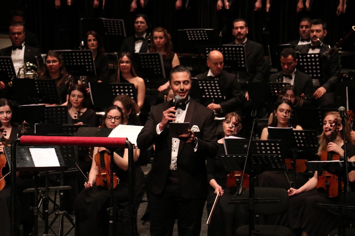 Samsun Devlet Opera ve Balesi (SAMDOB), 19 Mayıs Atatürk'ü Anma, Gençlik ve Spor Bayramı...