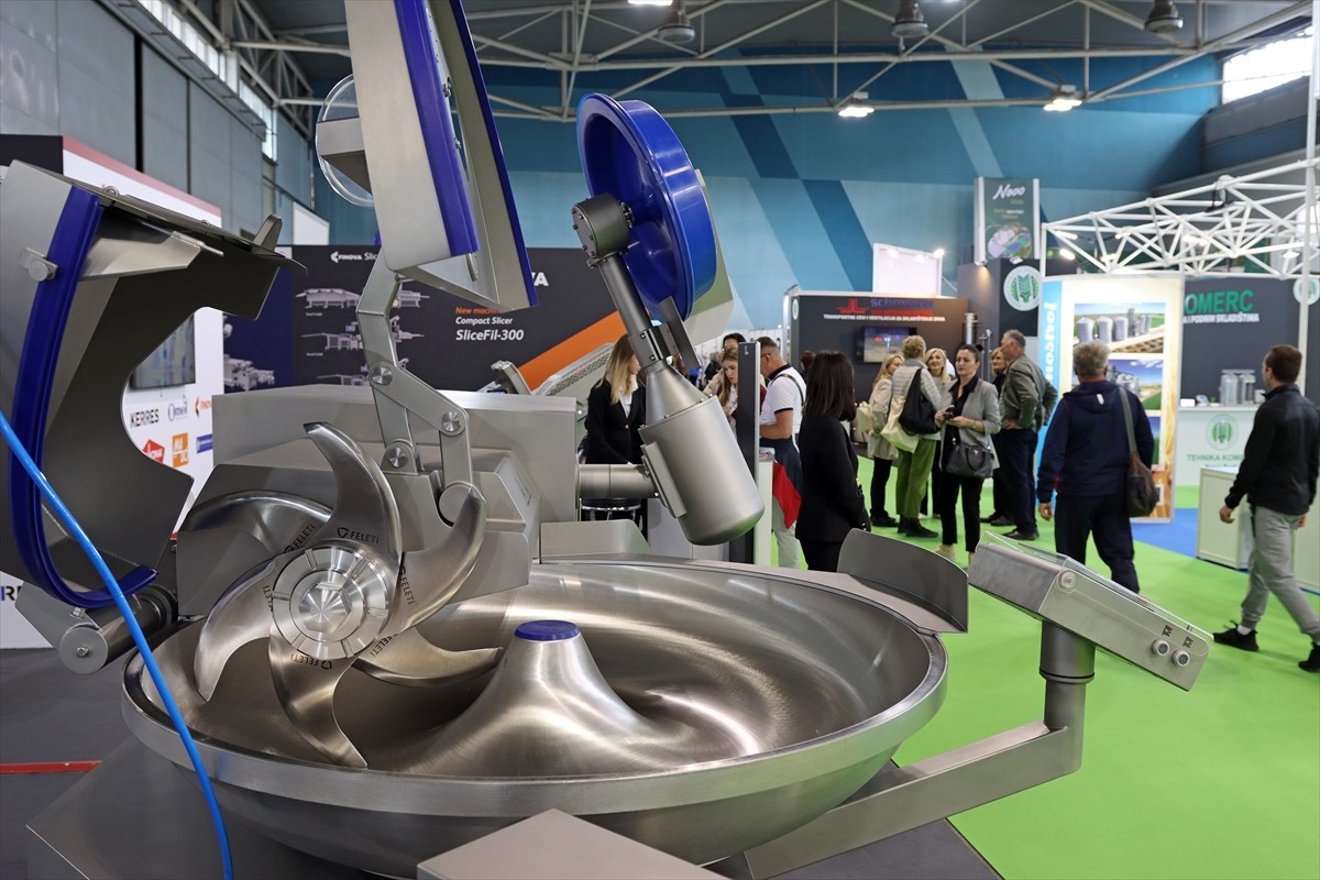 Sırbistan'ın Novi Sad kentinde, bu yıl 92'ncisi düzenlenen Uluslararası Tarım Fuarı, kapılarını...