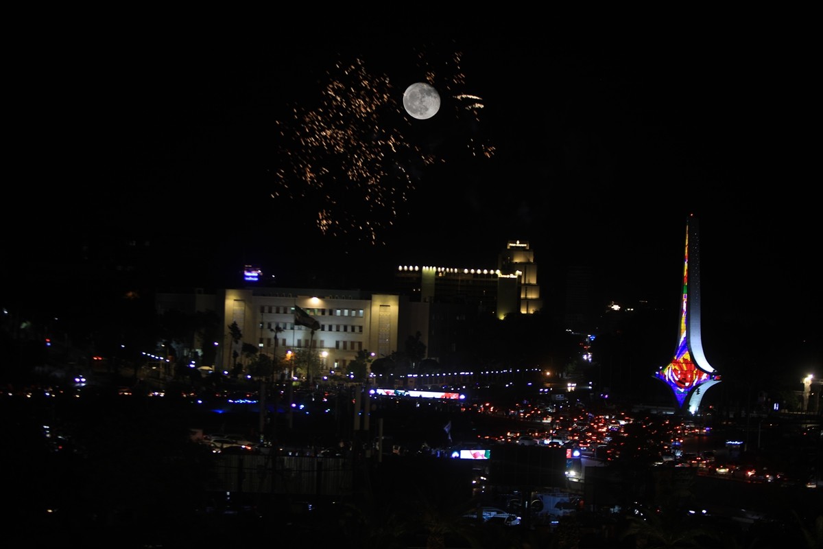 Suriye Cumhurbaşkanı Ahmed Şara, Suriye Devlet Televizyonu El-İhbariyye'de ulusa sesleniş...